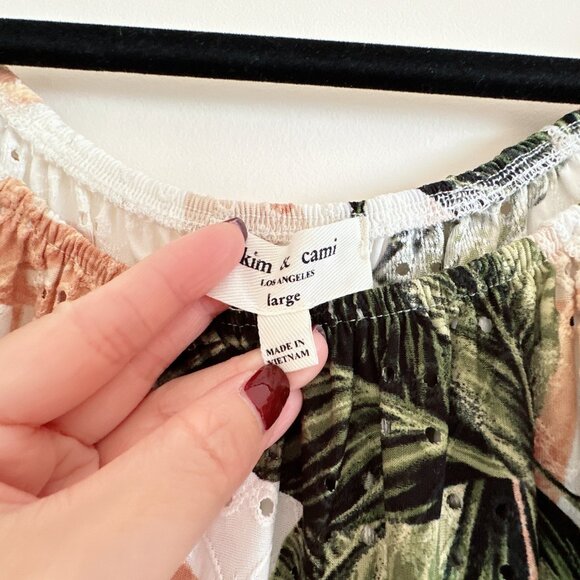 Cute Short Sleeve Leaves Print Eyelet Loose Fit Top - Picture 2 of 5